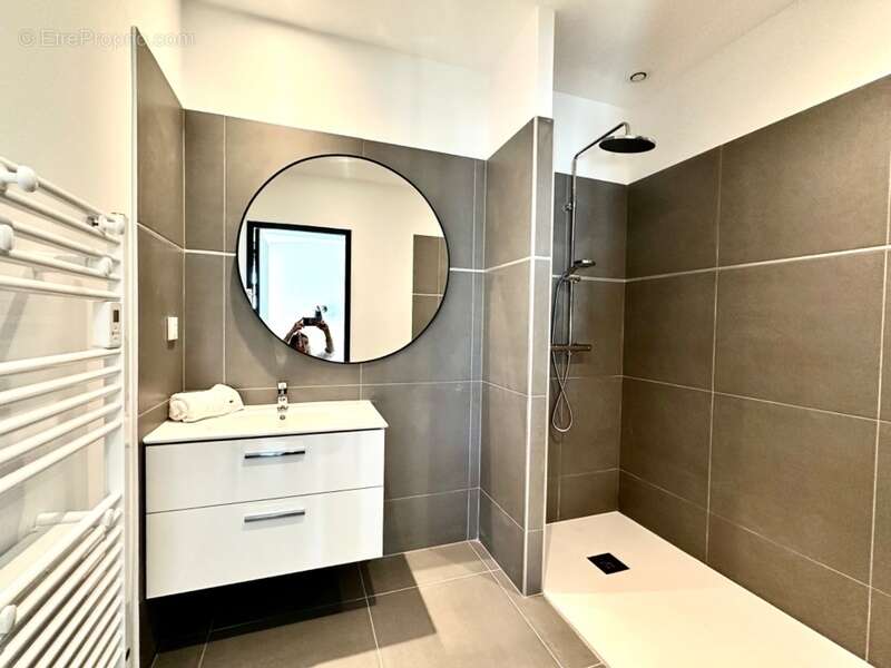 Appartement à MARSEILLE-12E