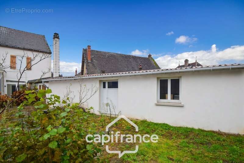 Maison à SAINT-GERMAIN-DU-BOIS