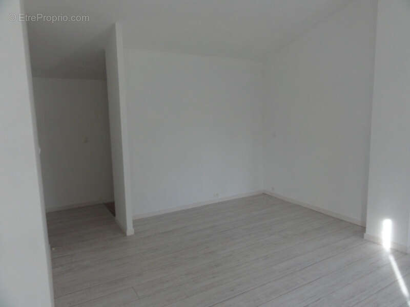 Maison à CELLES-SUR-BELLE