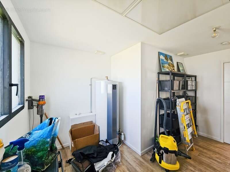 Maison à SERRES-CASTET