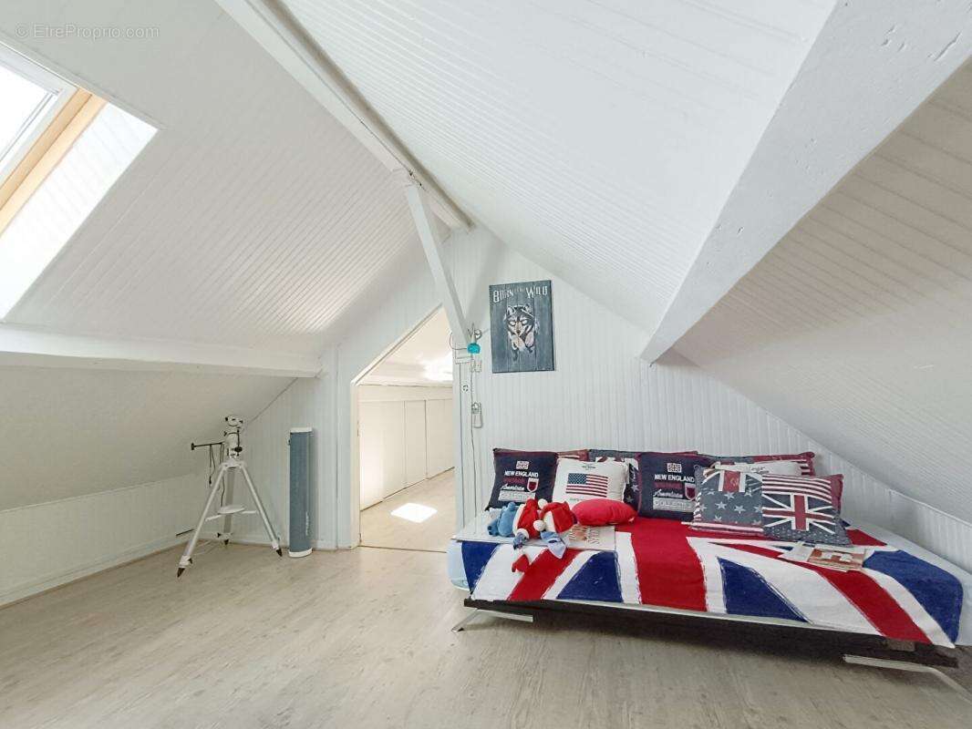 Maison à ECQUEVILLY