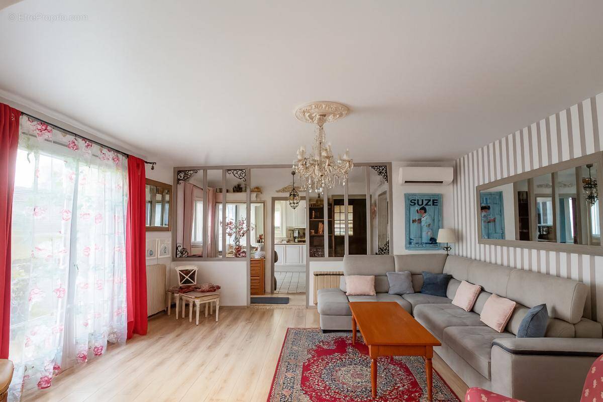 Maison à ECQUEVILLY