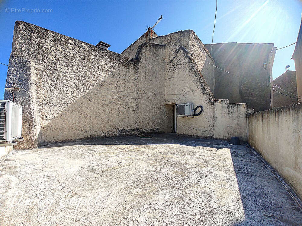 Maison à LEZIGNAN-CORBIERES