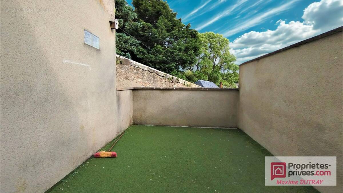 Maison à CHATEAU-RENAULT