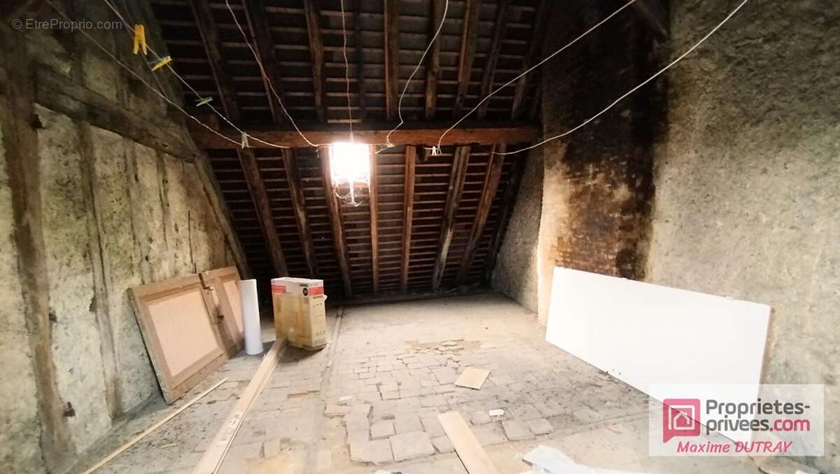 Maison à CHATEAU-RENAULT