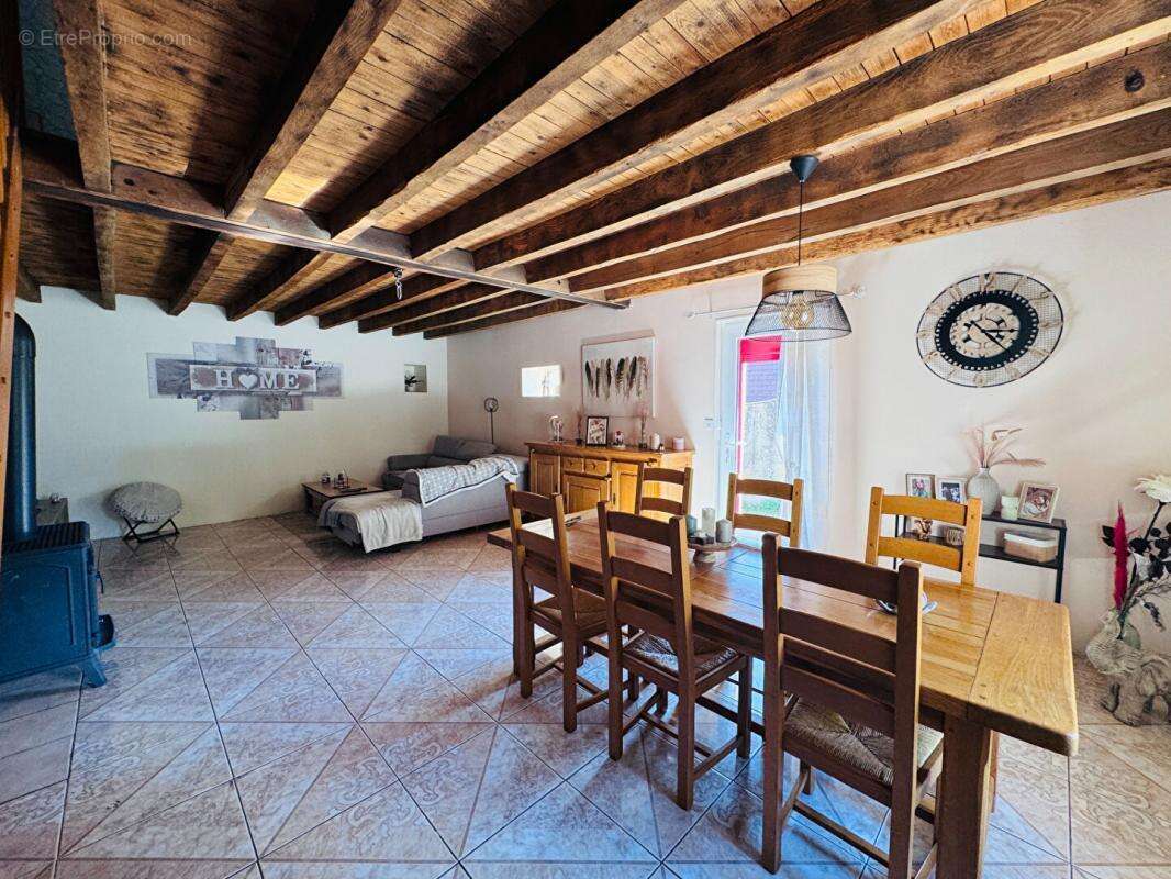 Maison à LA FERMETE