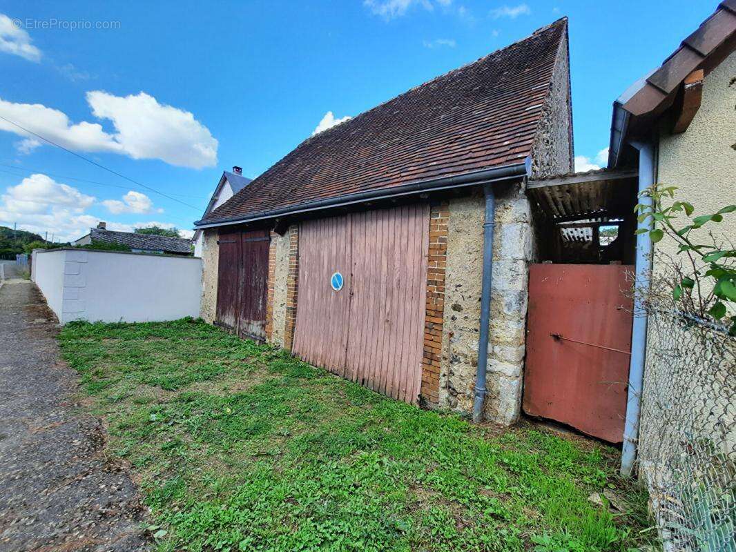 Maison à SAINT-JEAN-FROIDMENTEL