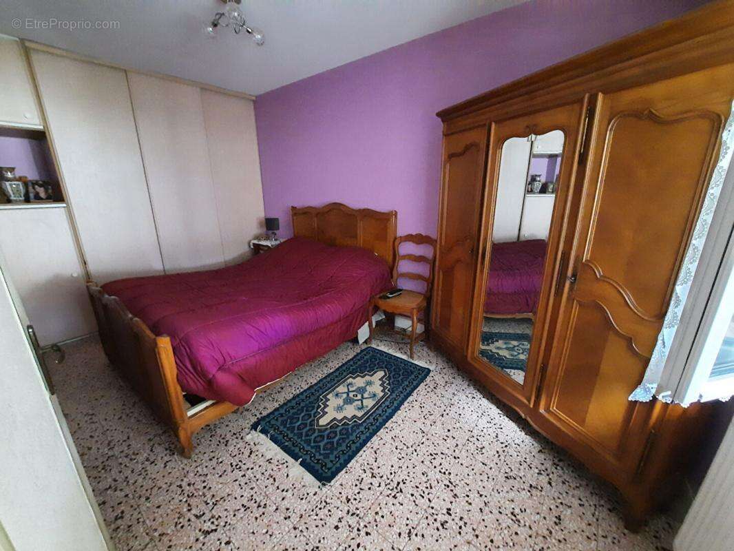 Maison à SAINT-JEAN-FROIDMENTEL