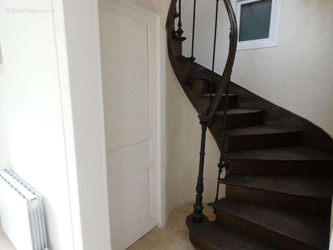 Maison à IVRY-LA-BATAILLE