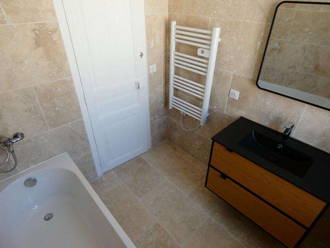 Maison à IVRY-LA-BATAILLE