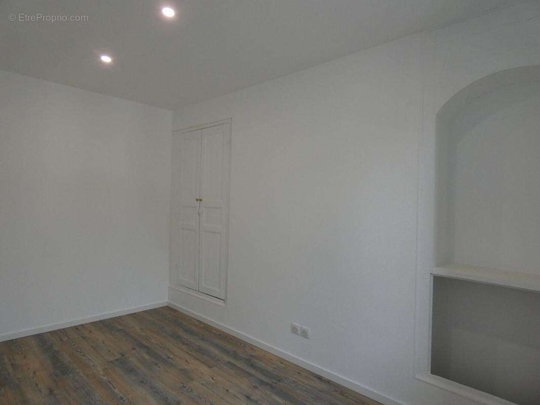 Maison à IVRY-LA-BATAILLE