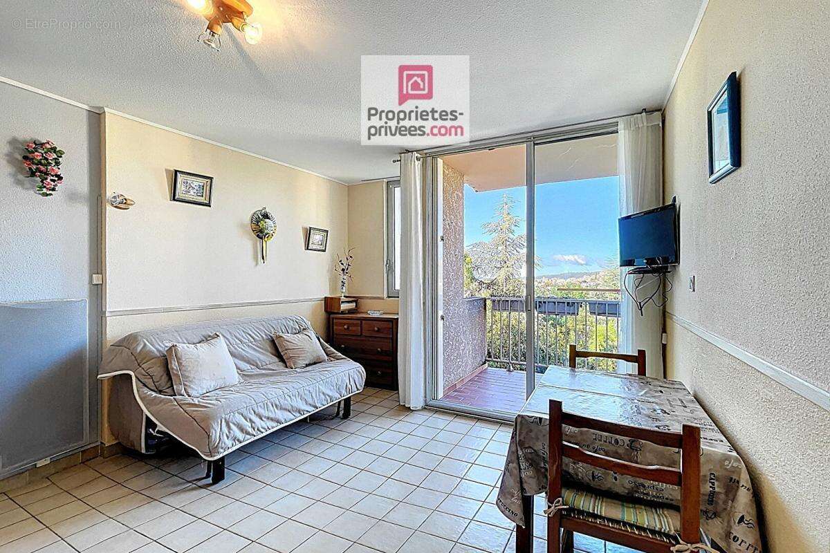 Appartement à GREOUX-LES-BAINS