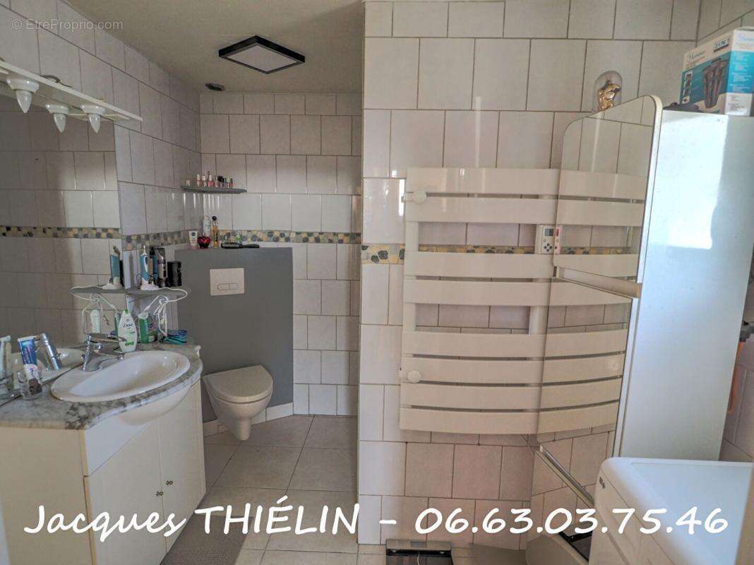 Maison à LONGUE-JUMELLES