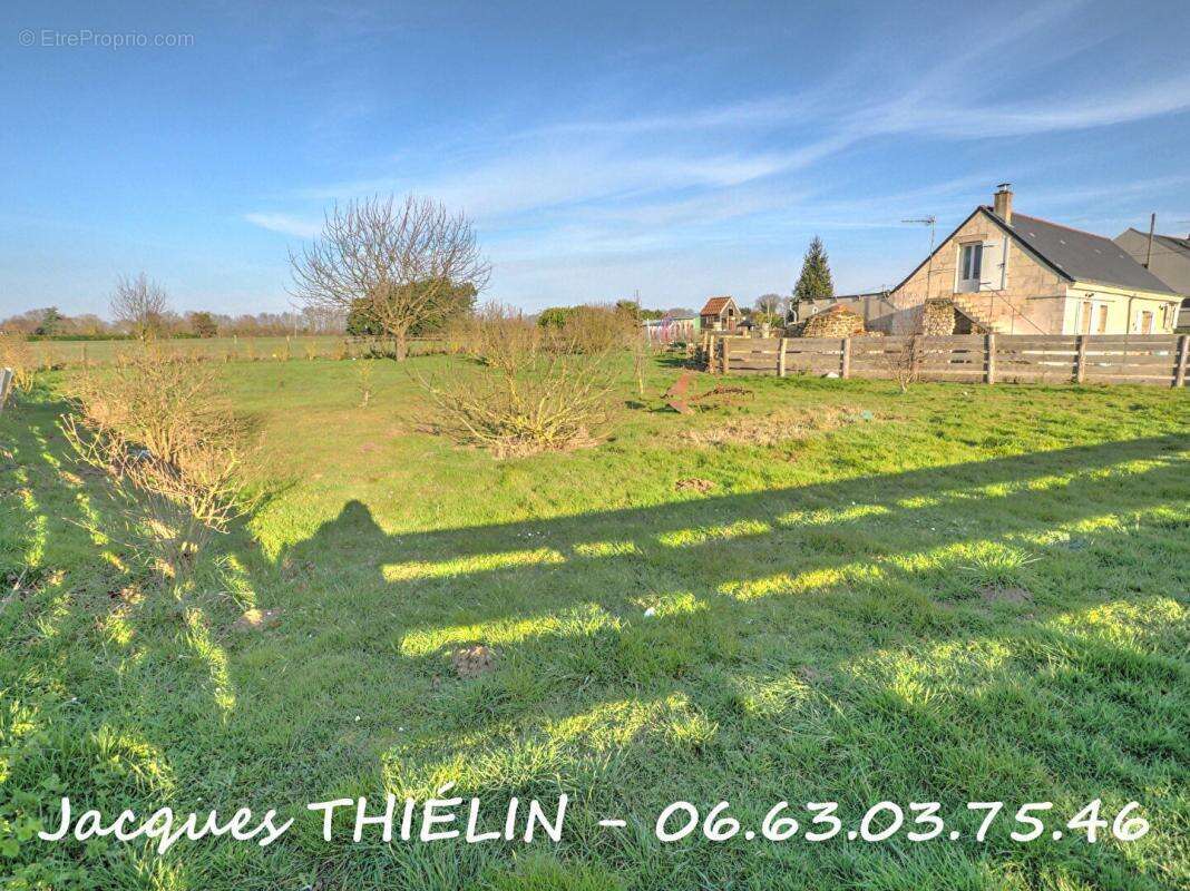 Maison à LONGUE-JUMELLES