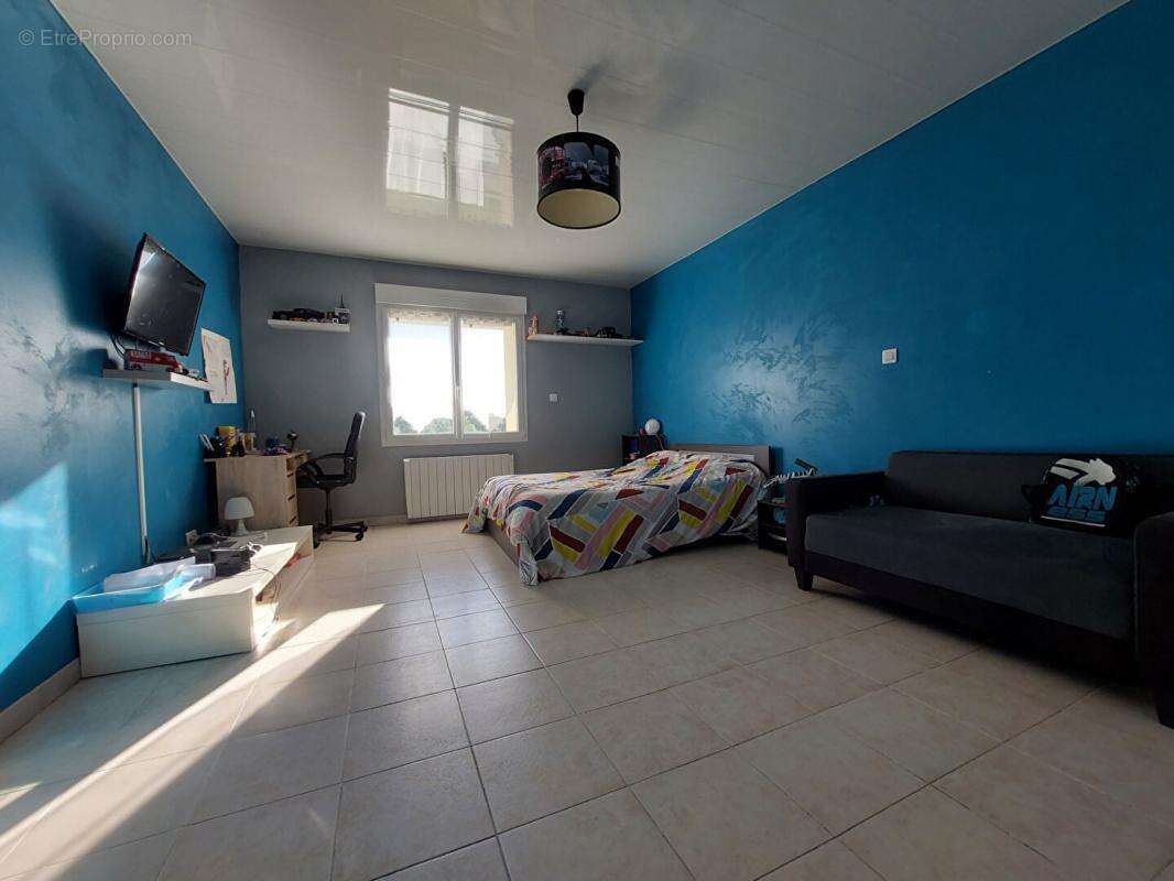 Maison à PERRECY-LES-FORGES