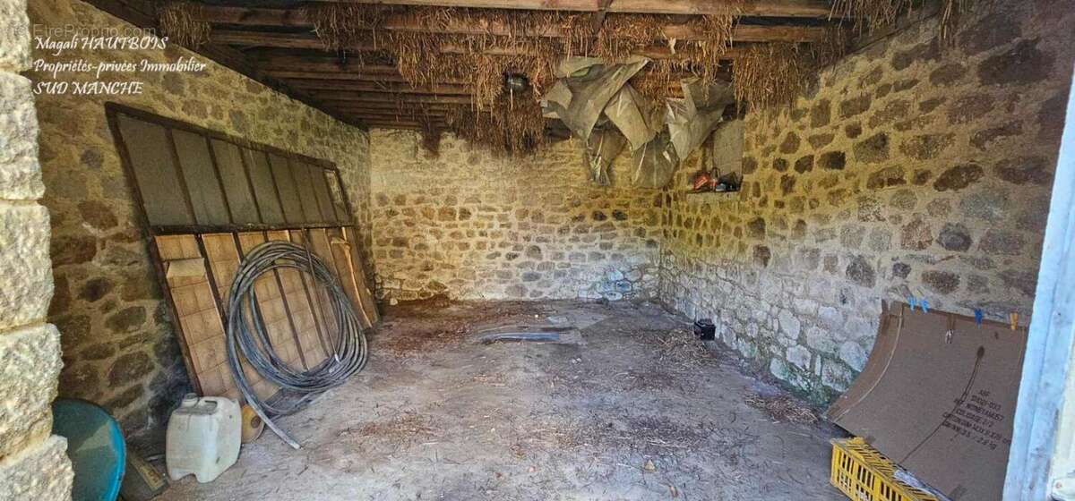 Maison à LES LOGES-MARCHIS