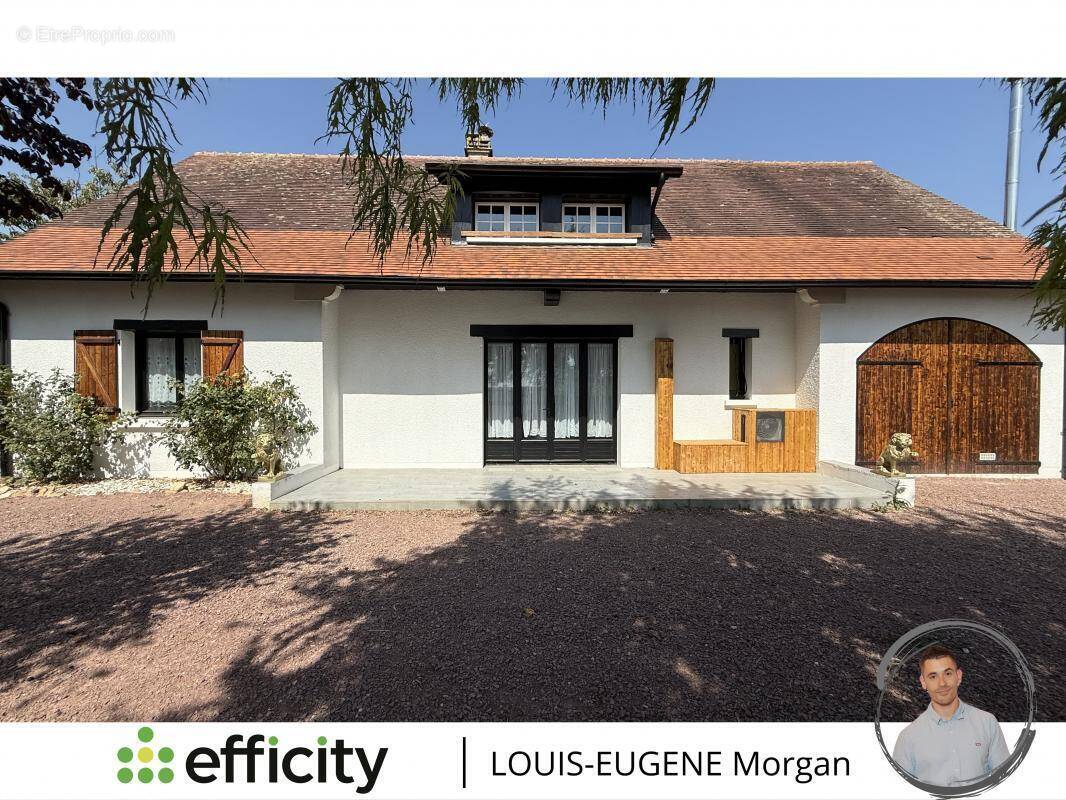 Maison à CHATELLERAULT