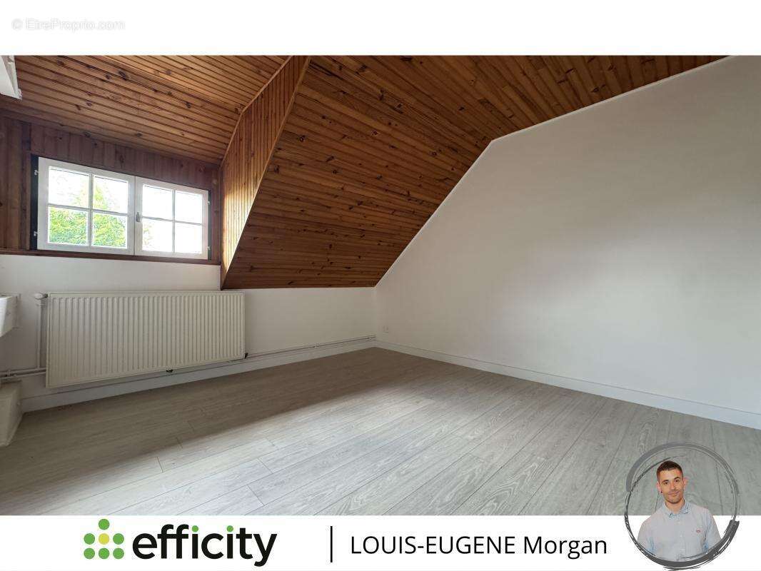 Maison à CHATELLERAULT