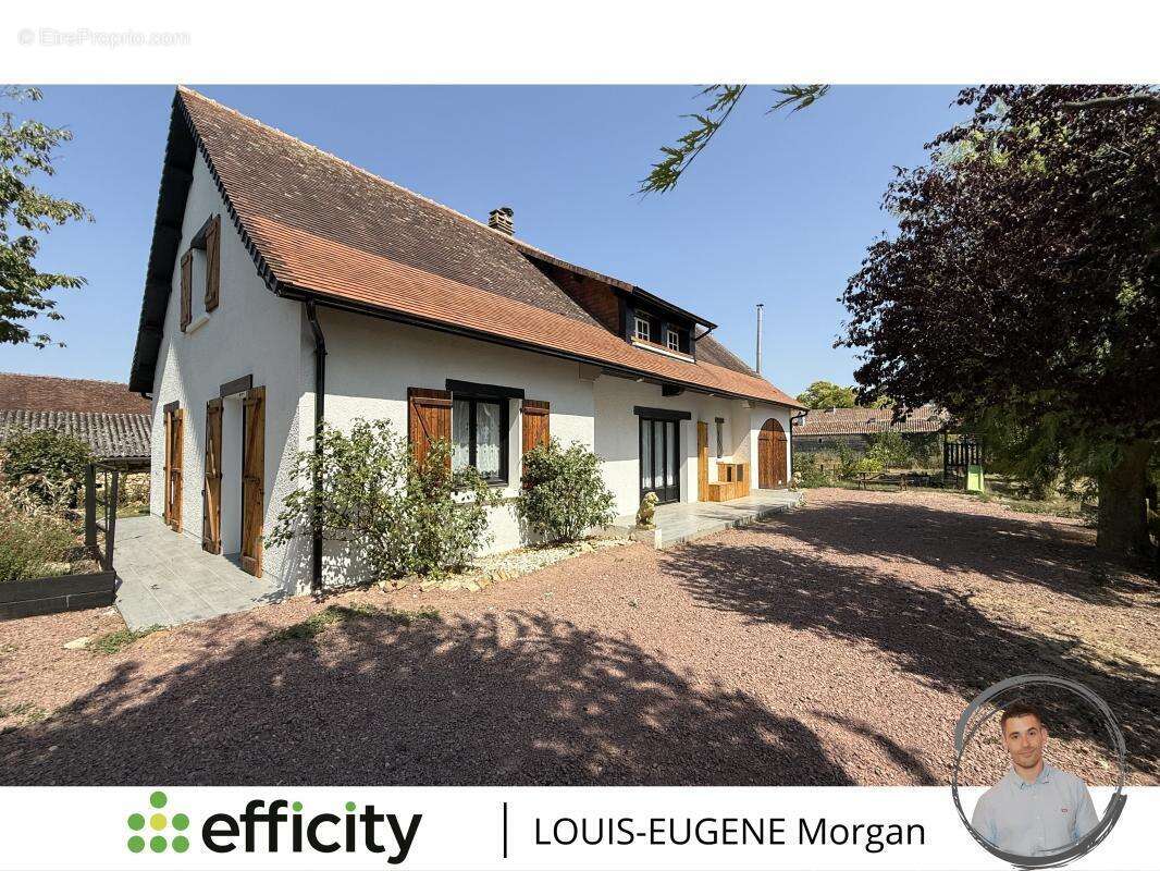 Maison à CHATELLERAULT