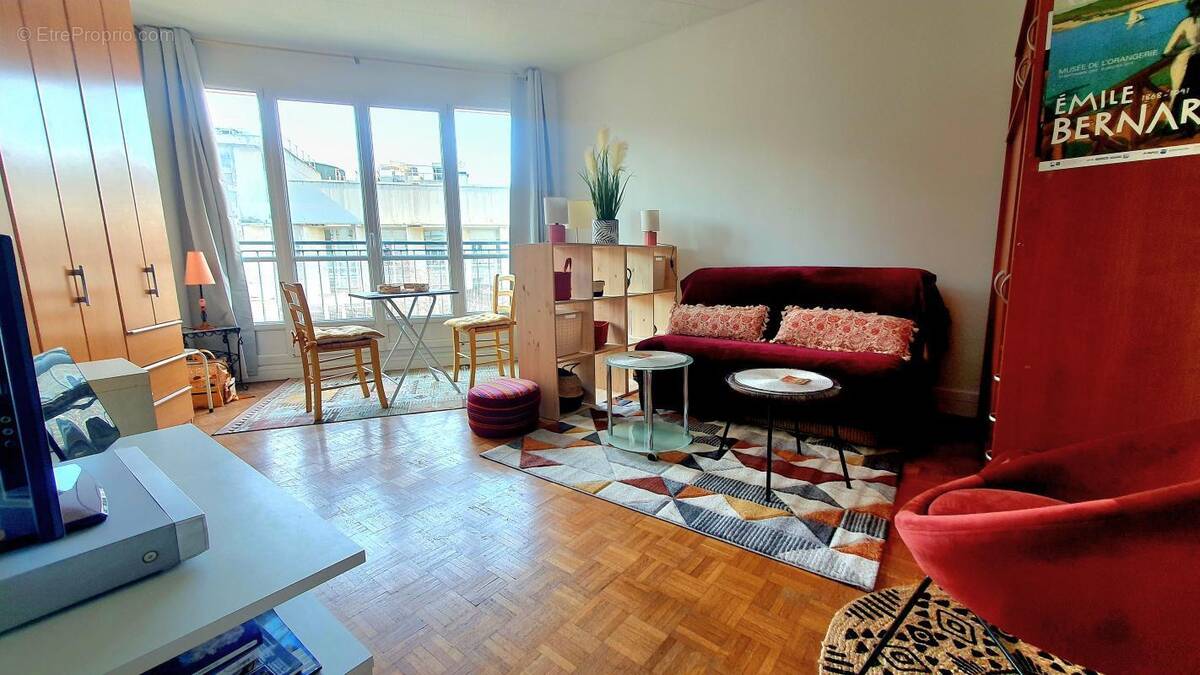 Appartement à PARIS-12E