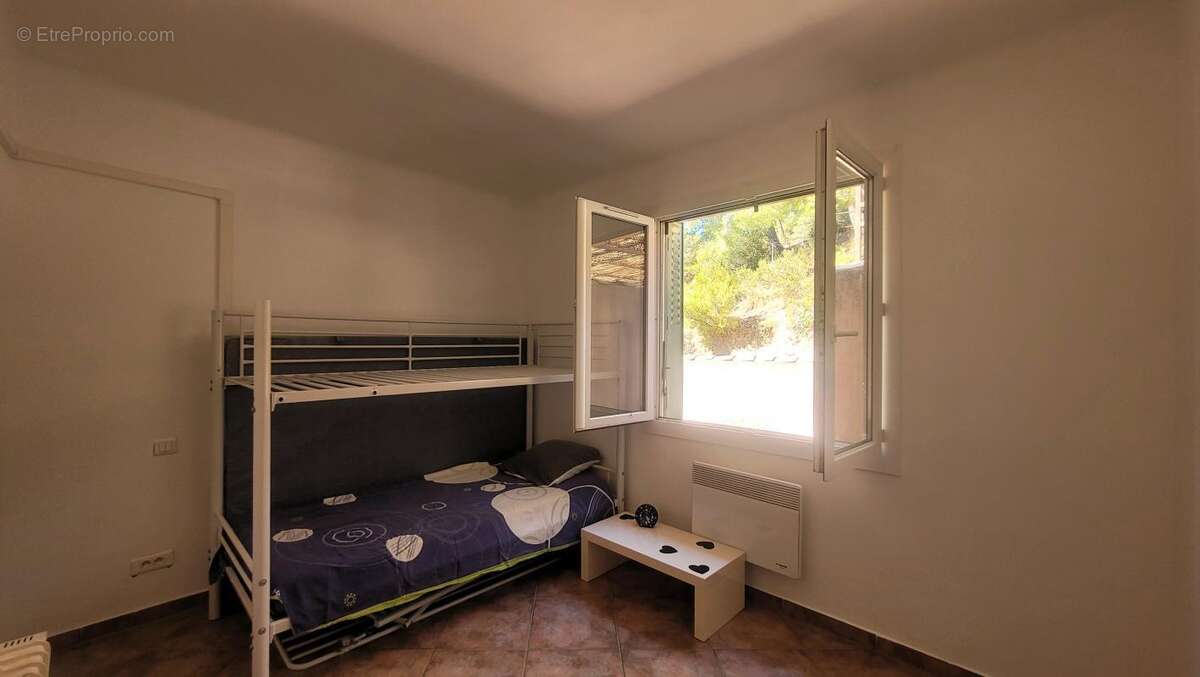 Appartement à LE BEAUSSET