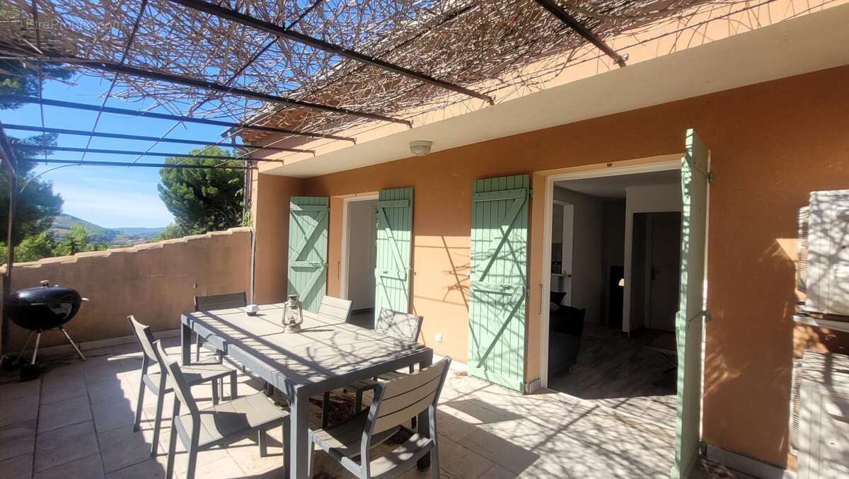 Appartement à LE BEAUSSET