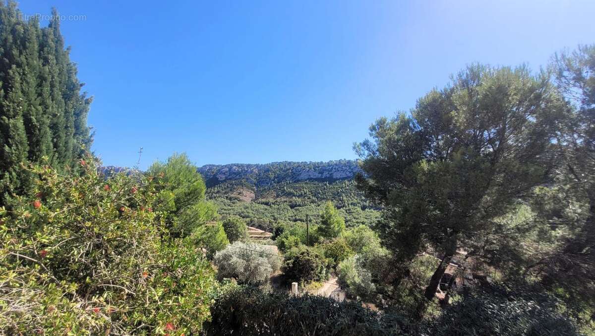 Appartement à LE BEAUSSET