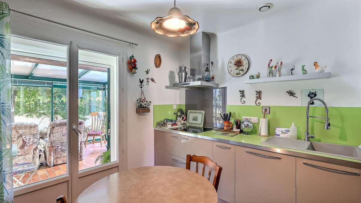 Maison à BOUILLARGUES