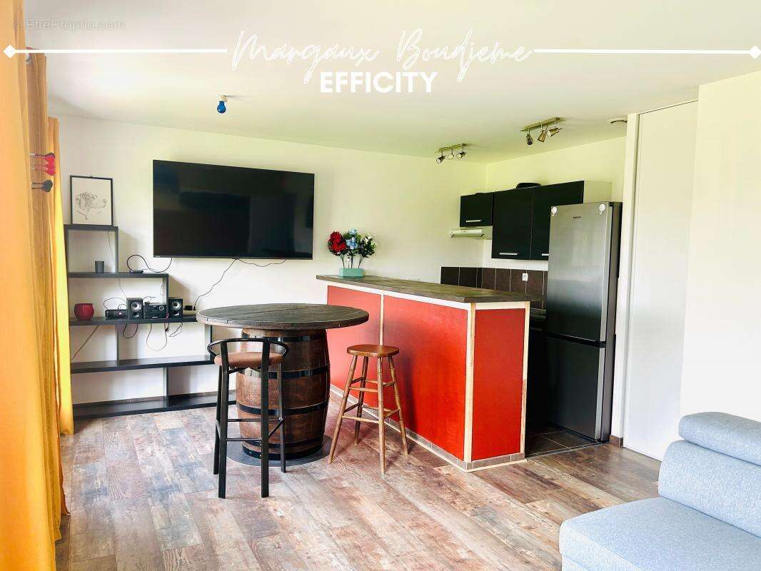 Appartement à LA BASTIDE-CLAIRENCE