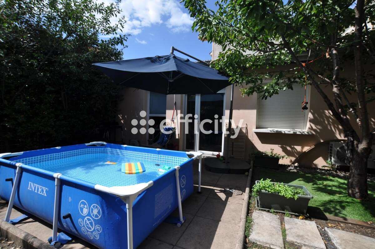 Maison à VILLEURBANNE