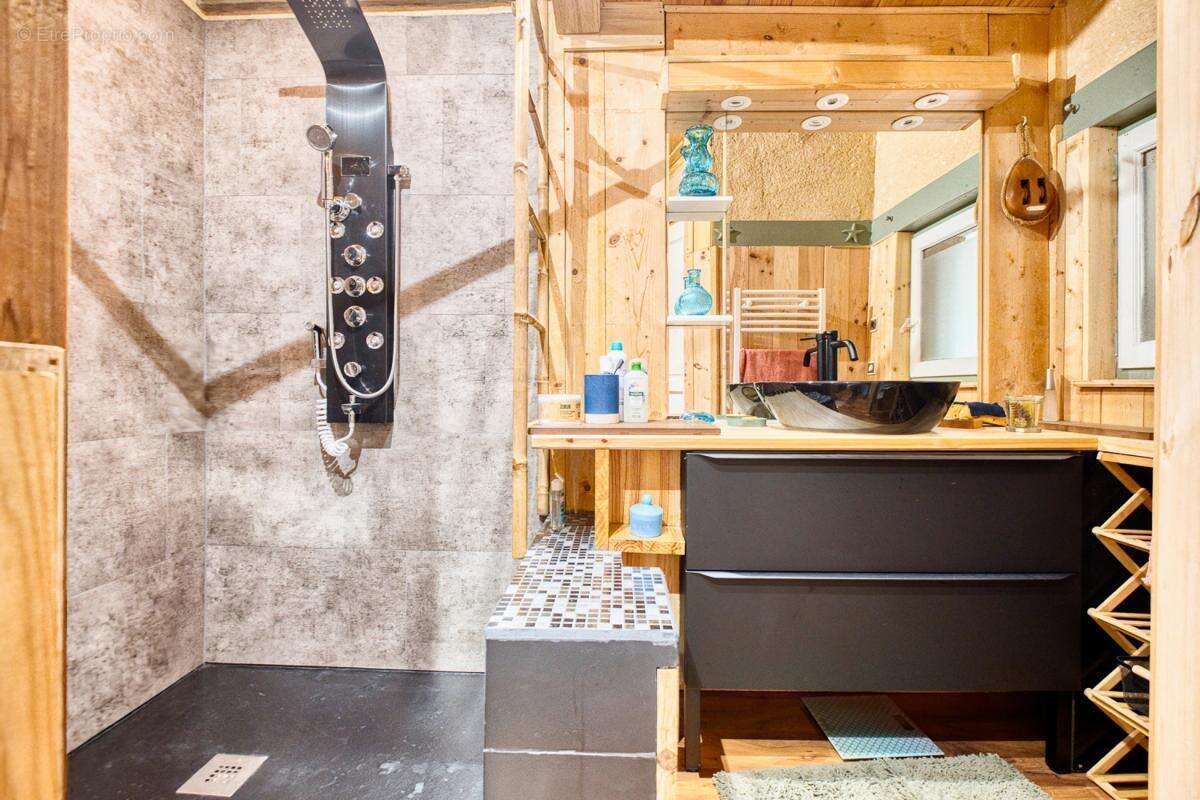 Maison à TOCANE-SAINT-APRE