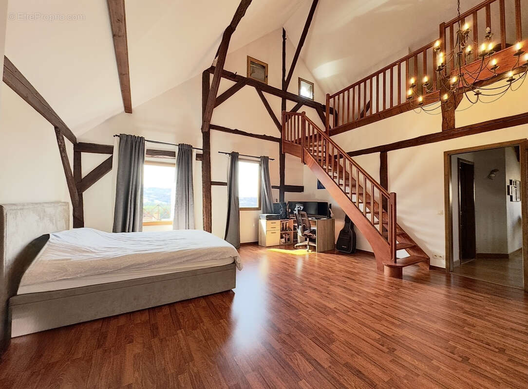 Maison à VILLE-EN-SALLAZ