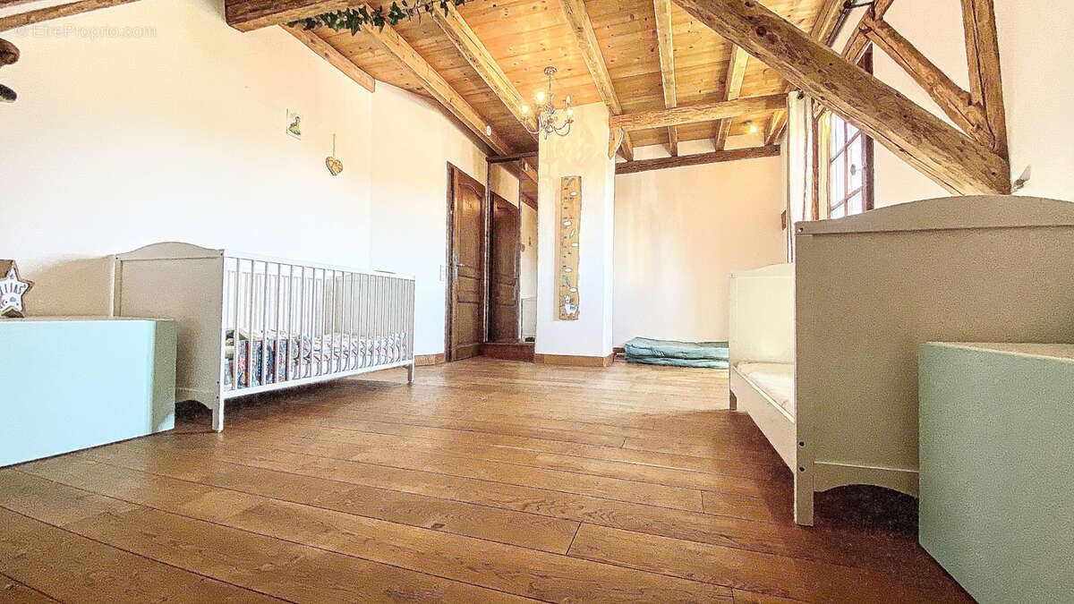 Maison à VILLE-EN-SALLAZ