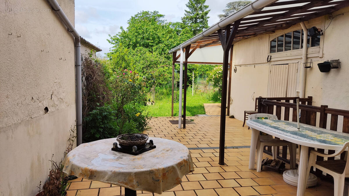 Maison à SAINT-GAULTIER