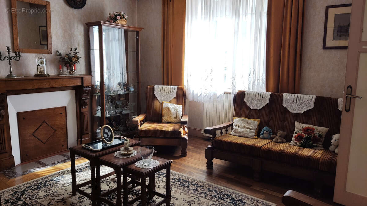 Maison à SAINT-GAULTIER