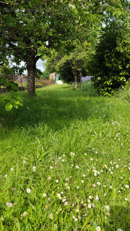 Maison à SAINT-GAULTIER