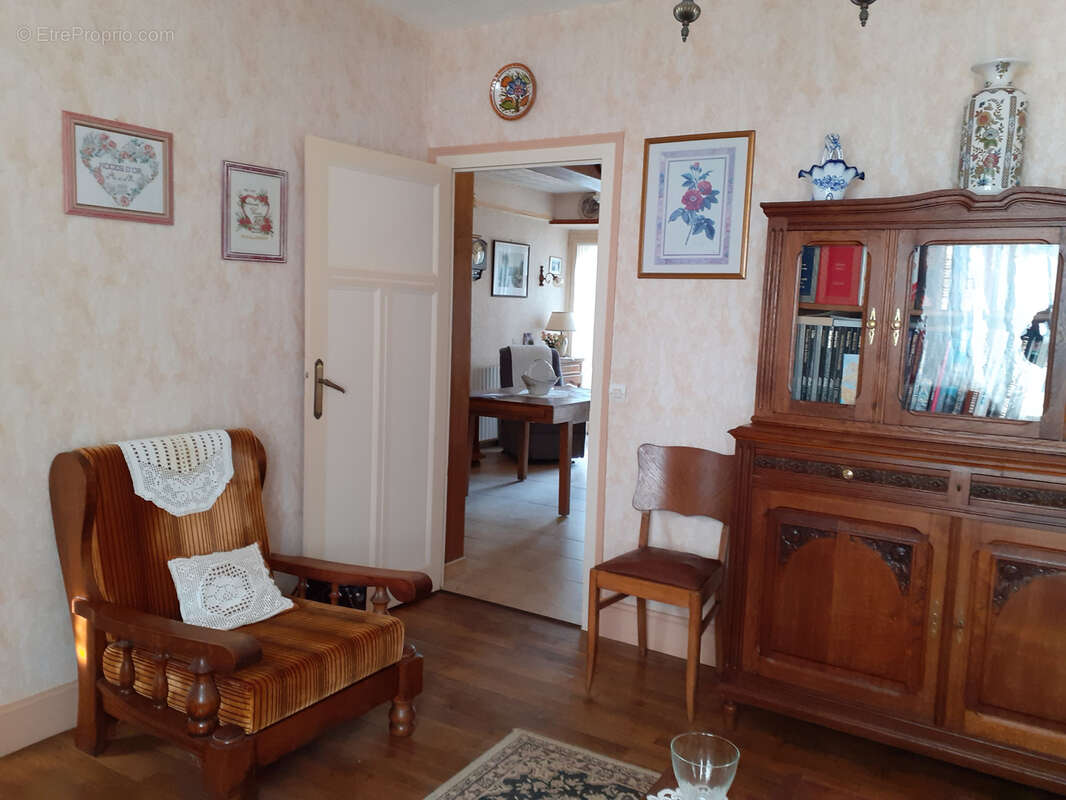 Maison à SAINT-GAULTIER