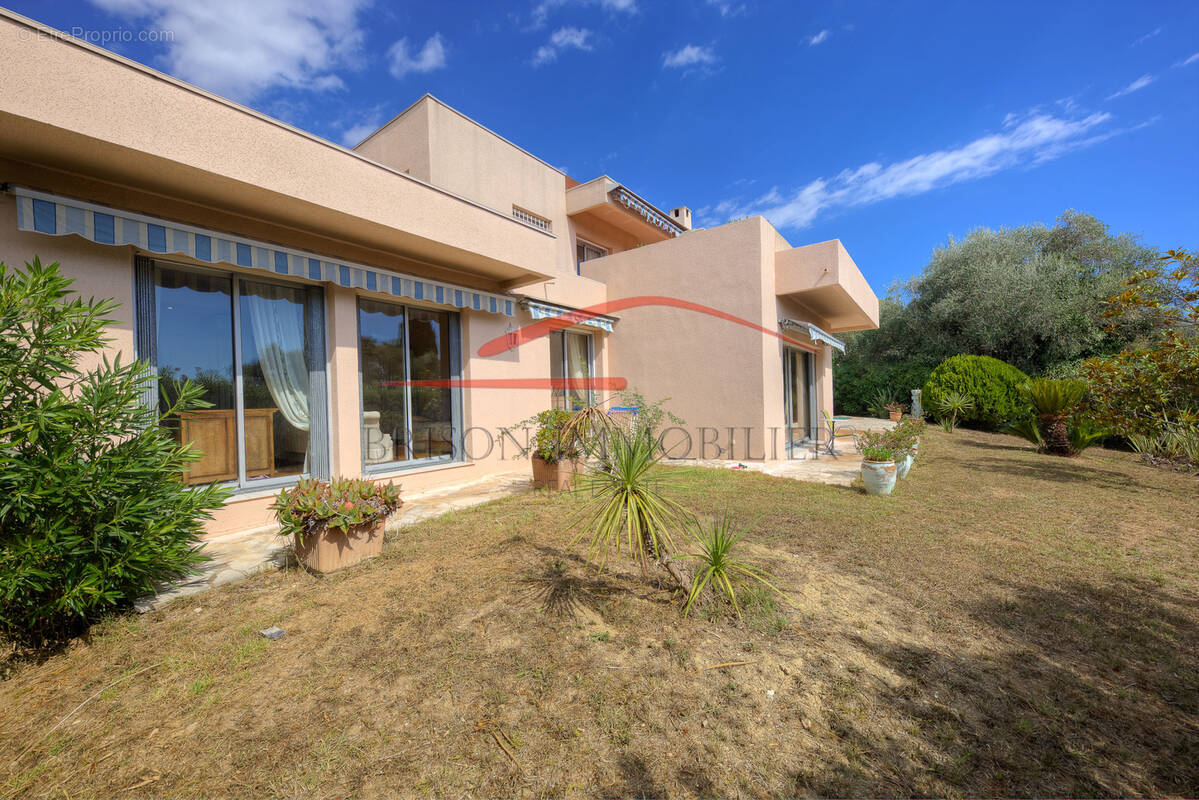 Maison à LA COLLE-SUR-LOUP