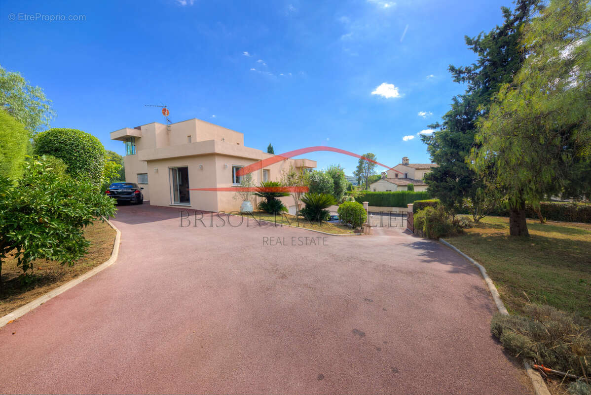 Maison à LA COLLE-SUR-LOUP