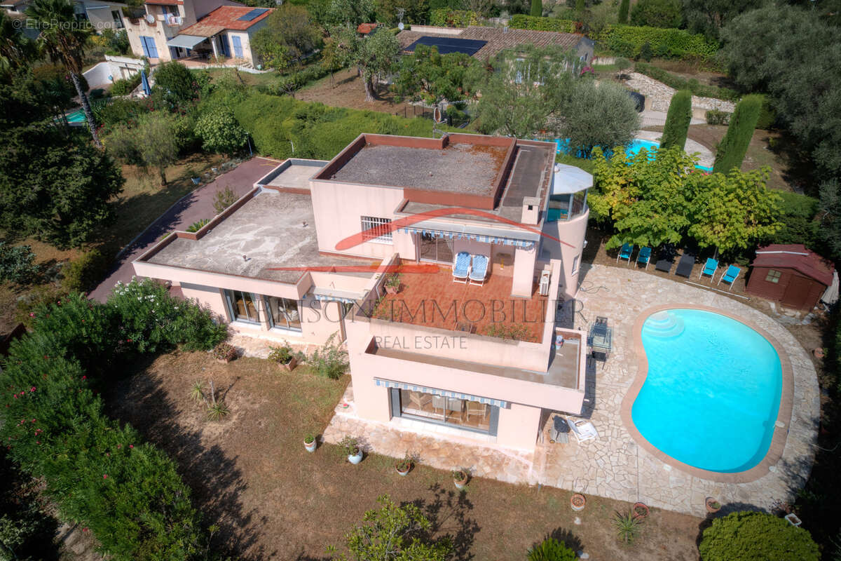 Maison à LA COLLE-SUR-LOUP
