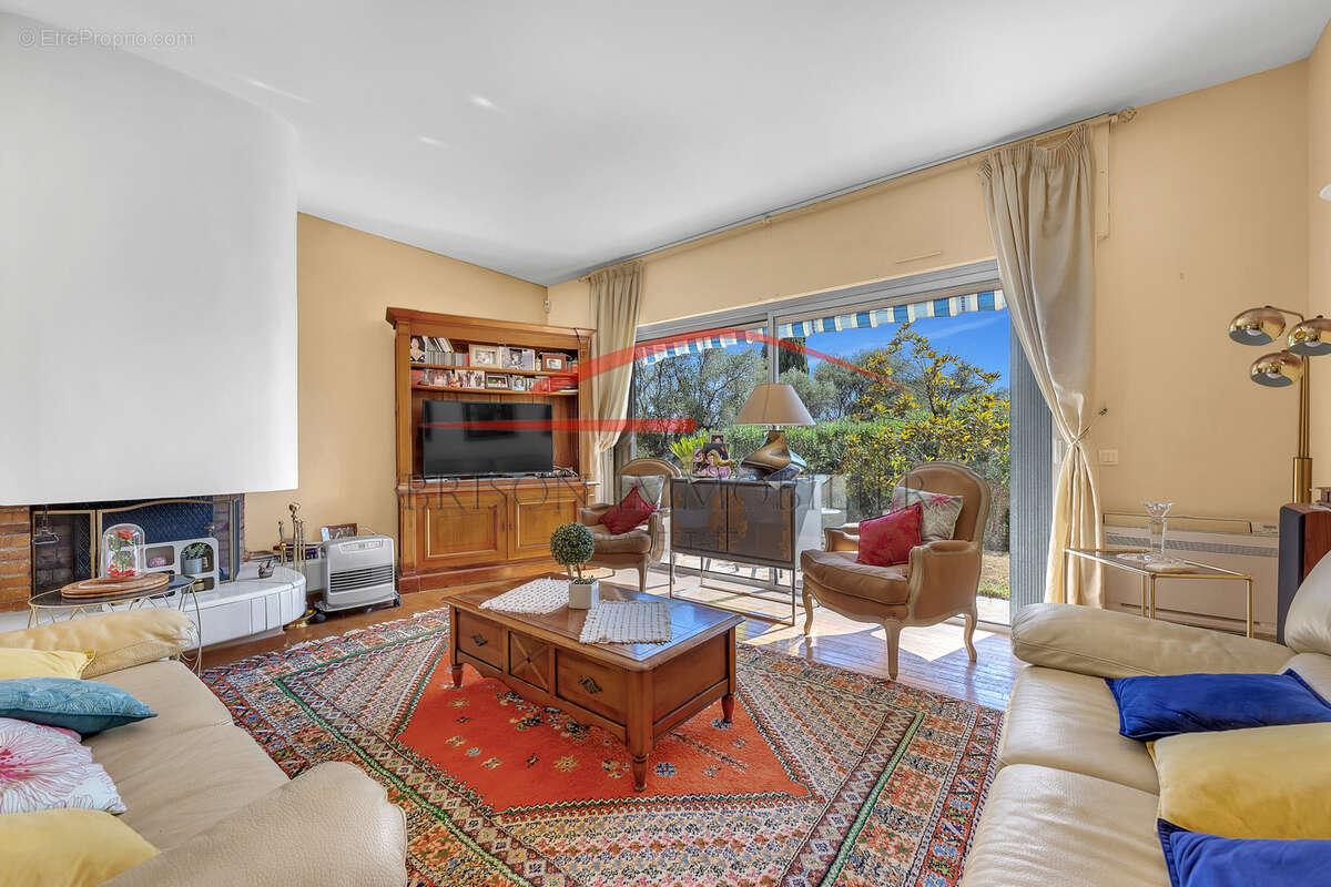 Maison à LA COLLE-SUR-LOUP