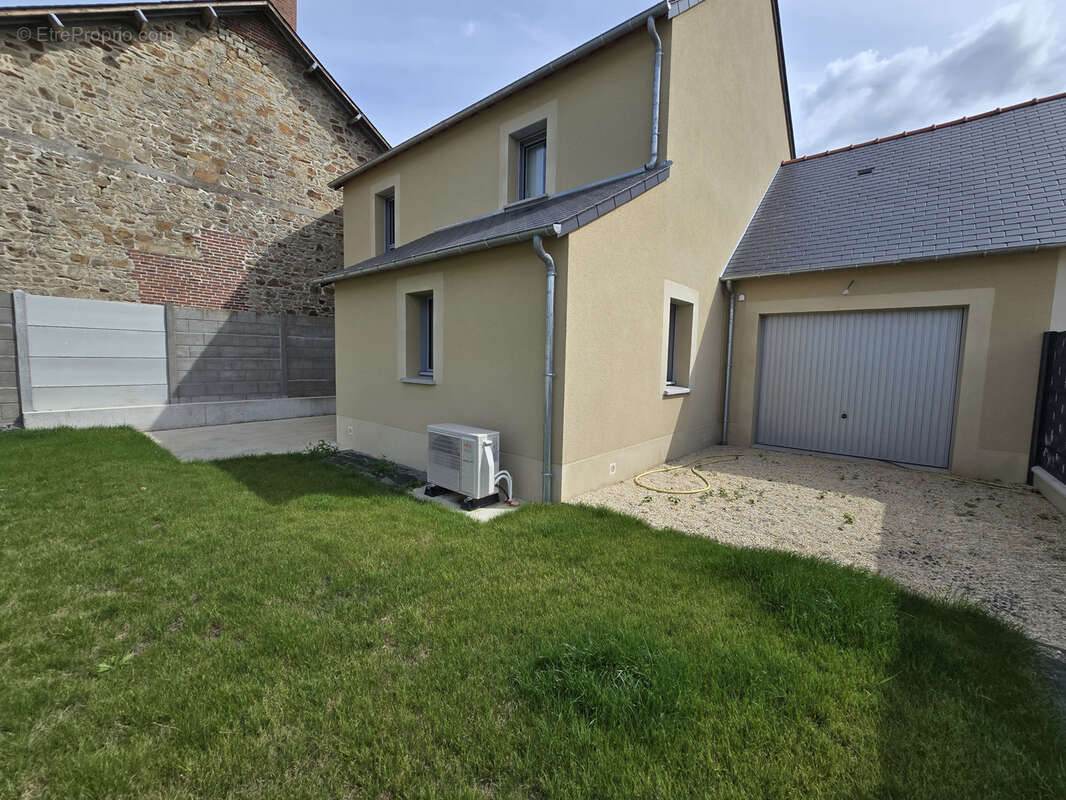 Maison à LA GUERCHE-DE-BRETAGNE