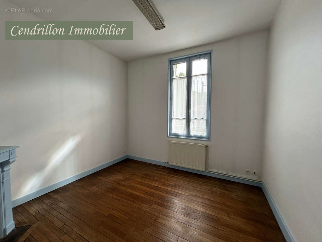 Maison à BOURGANEUF