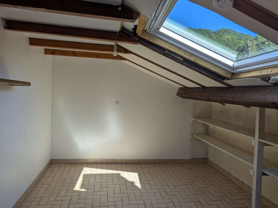 Maison à SAINT-MARTIN-D&#039;HERES