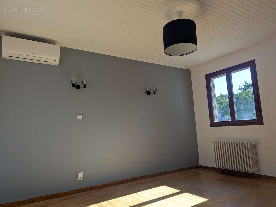 Maison à SAINT-MARTIN-D&#039;HERES