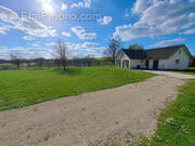 Maison à VILLENEUVE-L&#039;ARCHEVEQUE