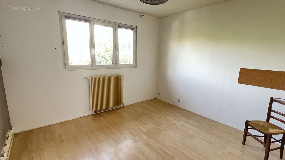 Maison à LA FERTE-ALAIS