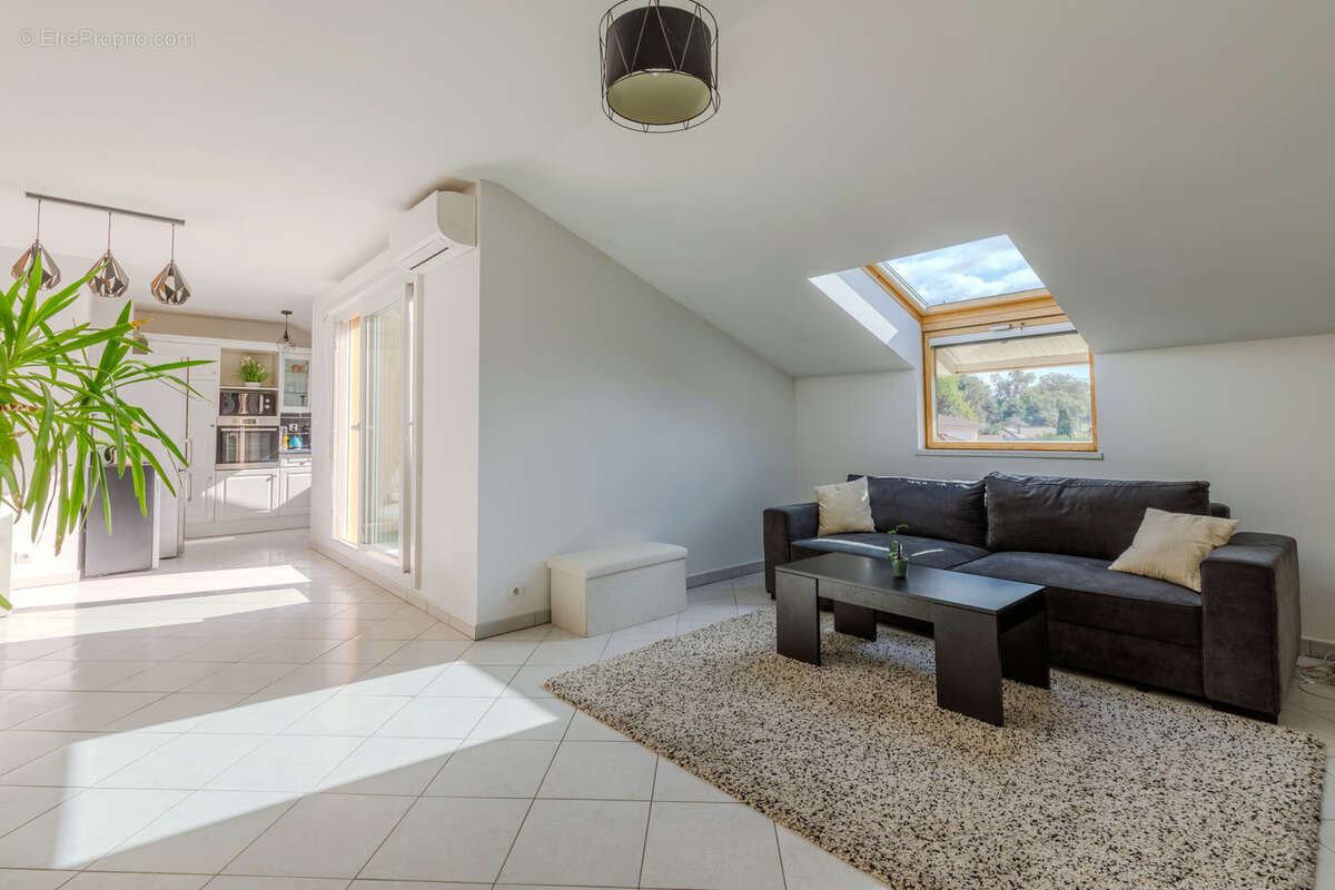 Appartement à SAINT-PRIEST