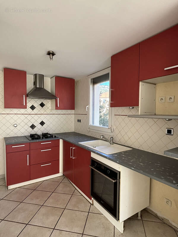 Appartement à GUILHERAND-GRANGES