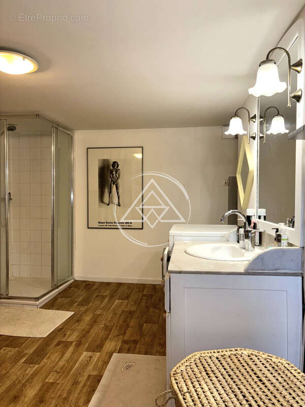 Appartement à ROMANS-SUR-ISERE